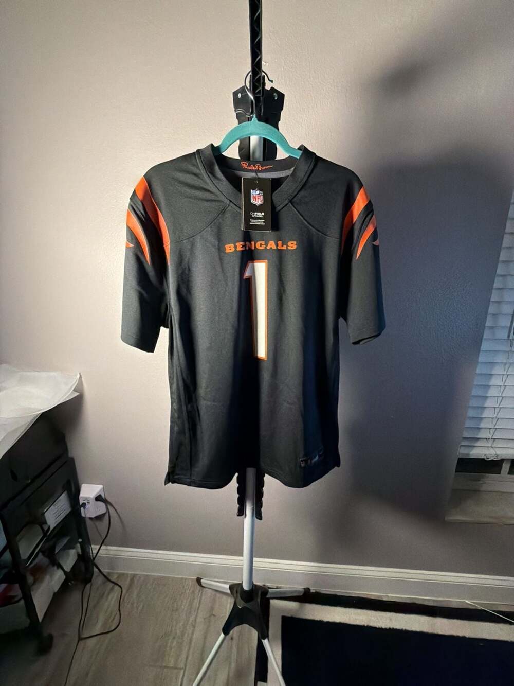 Nike Cincinnati Bengals Ja'Marr Chase #1 Size XL Black Football Jersey
